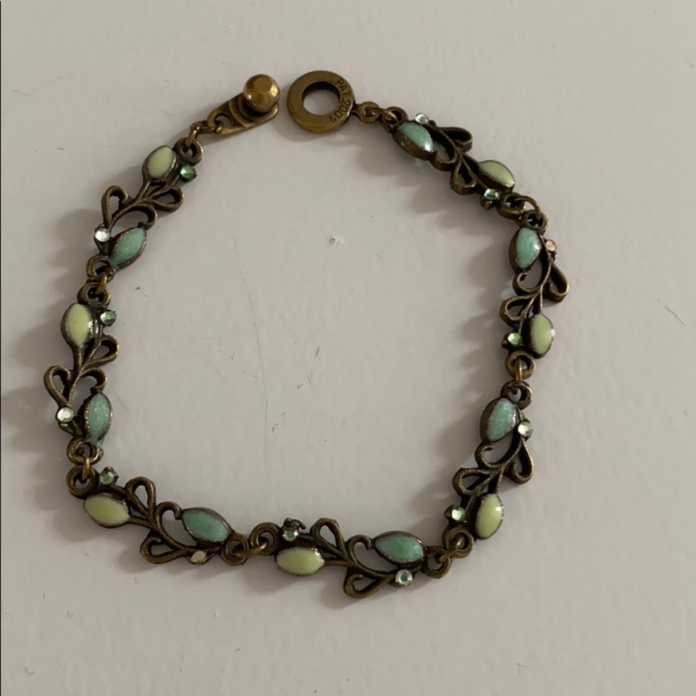Bracelet